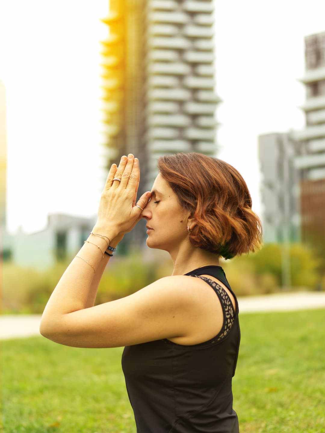 Anna in meditazione a Milano